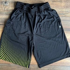 Xersion Boys Shorts Size 10/12 Medium Neon and Black Athletic